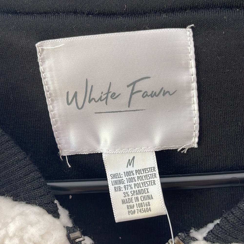 🆕 TILLYS WHITE FAWN bomber Jacket Size M - Picture 6 of 6